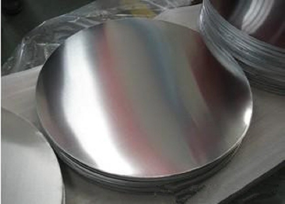 中国 明るいアルミニウム シートの円1060歯磨き粉の箱のために磨かれる1050 1100表面 サプライヤー